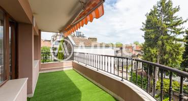 Тристаен апартамент, Варна, Идеален център, 679610, Снимка 2