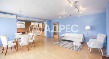 Тристаен апартамент, Варна, Идеален център, 679610, Снимка 4