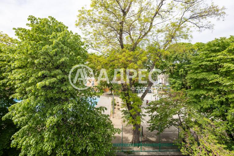 Тристаен апартамент, Варна, Идеален център, 679610, Снимка 16