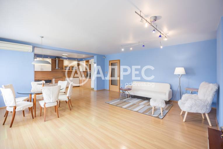 Тристаен апартамент, Варна, Идеален център, 679610, Снимка 4