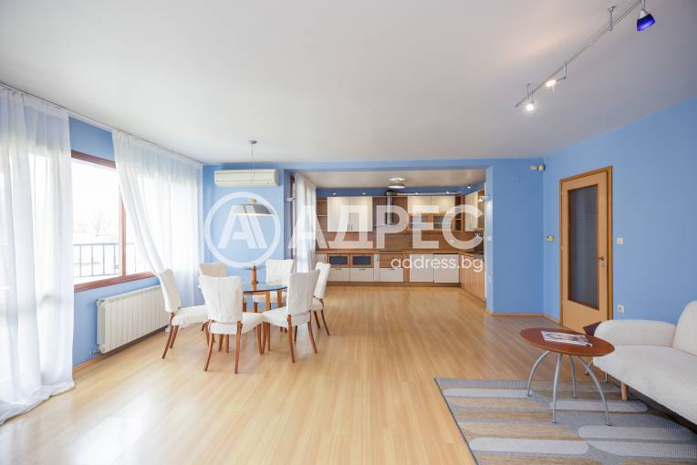 Тристаен апартамент, Варна, Идеален център, 679610, Снимка 5