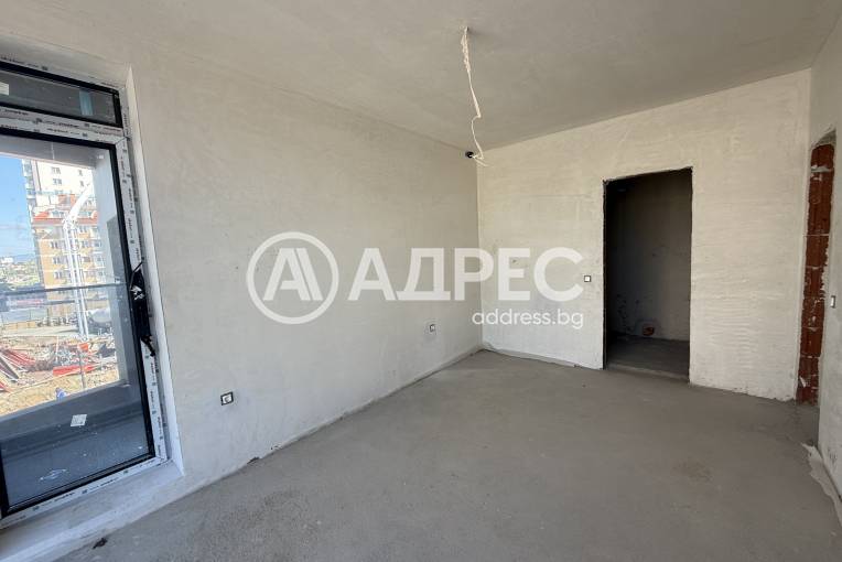 Тристаен апартамент, София, Гоце Делчев, 690613, Снимка 5