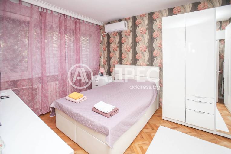 Двустаен апартамент, София, Иван Вазов, 699614, Снимка 3
