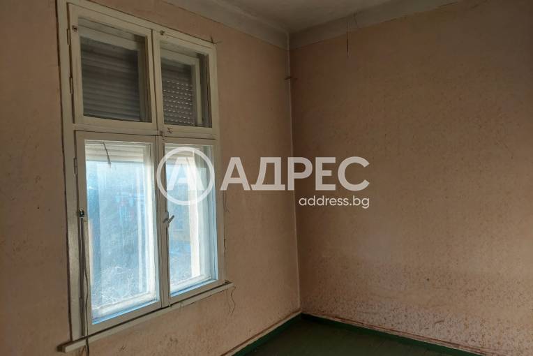 Етаж от къща, Пазарджик, Център, 462616, Снимка 2