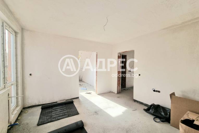 Тристаен апартамент, София, Овча купел 2, 664616, Снимка 1