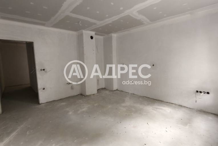 Многостаен апартамент, Варна, Лятно кино Тракия, 678616, Снимка 3