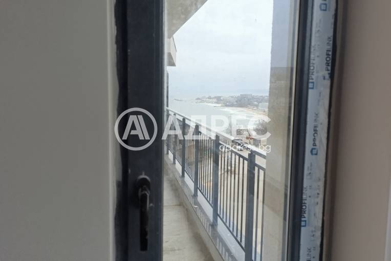 Двустаен апартамент, Варна, к.к. Чайка, 683616, Снимка 2