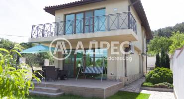 Къща/Вила, Варна, м-ст Траката, 656617, Снимка 1