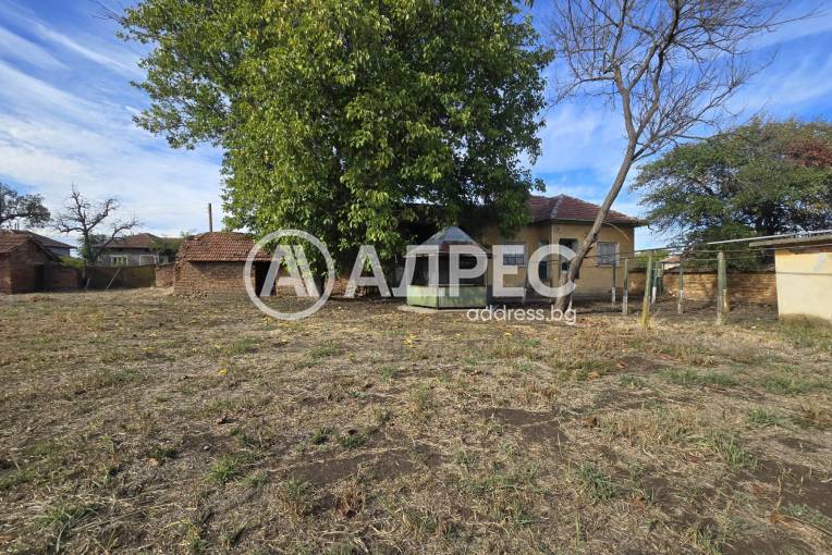 Къща/Вила, Обнова, 670617, Снимка 1