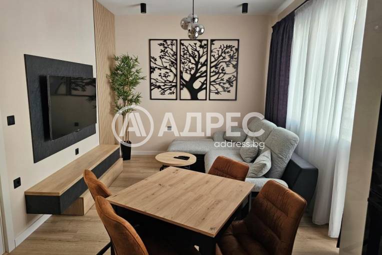 Тристаен апартамент, Варна, Център, 663618, Снимка 2