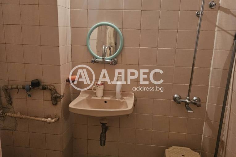 Многостаен апартамент, София, Докторска градина, 681620, Снимка 13