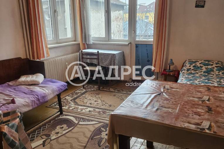 Многостаен апартамент, София, Докторска градина, 681620, Снимка 4