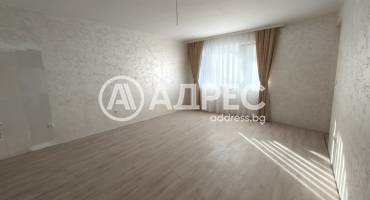 Двустаен апартамент, Варна, Погребите, 677621, Снимка 1