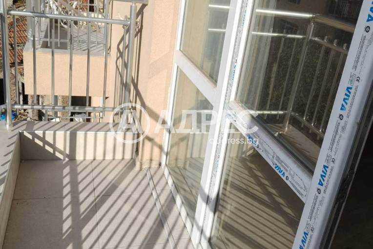 Двустаен апартамент, Варна, Погребите, 677621, Снимка 9