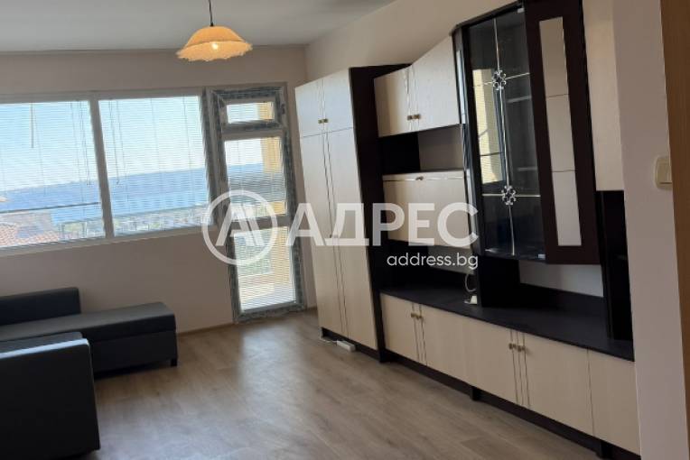 Двустаен апартамент, Варна, Бриз, 678621, Снимка 2