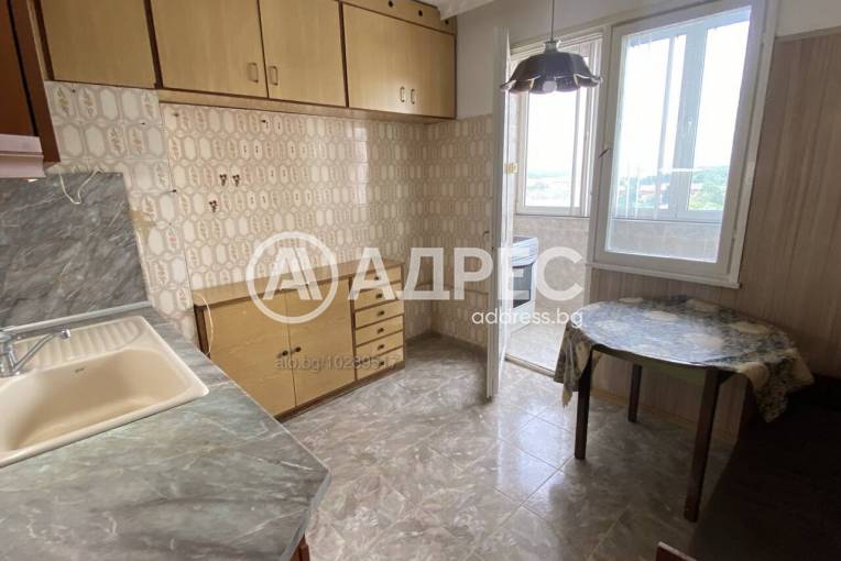 Тристаен апартамент, Хасково, Орфей, 654622, Снимка 2