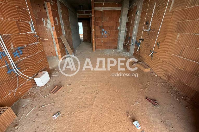 Двустаен апартамент, Бургас, Меден рудник - зона Г, 678622, Снимка 2