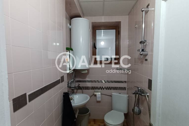 Двустаен апартамент, Варна, Колхозен пазар, 676623, Снимка 9