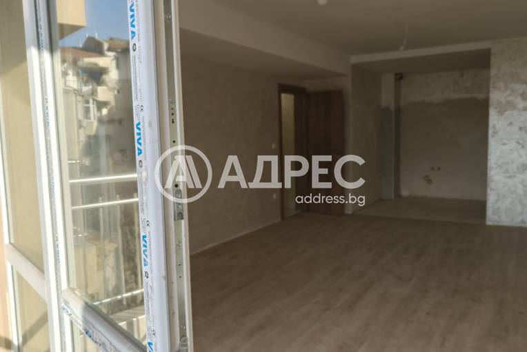 Тристаен апартамент, Варна, Погребите, 677623, Снимка 5