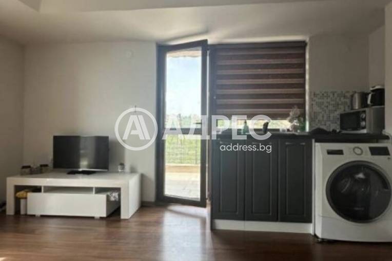 Двустаен апартамент, Варна, м-ст Траката, 678623, Снимка 2