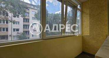 Тристаен апартамент, София, Оборище, 702623, Снимка 9