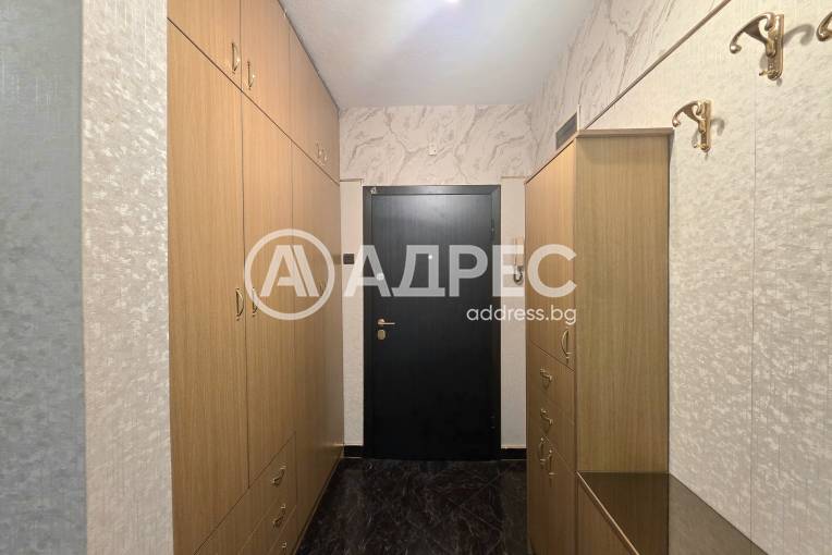 Тристаен апартамент, София, Оборище, 702623, Снимка 10
