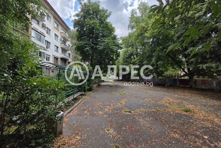 Тристаен апартамент, София, Оборище, 702623, Снимка 15