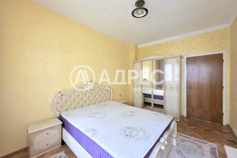 Тристаен апартамент, София, Оборище, 702623, Снимка 4