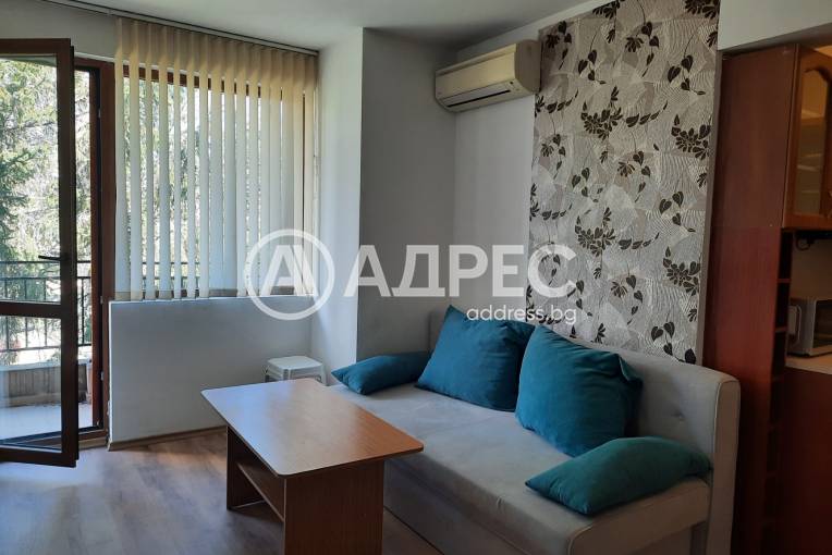 Двустаен апартамент, Варна, Левски, 690624, Снимка 1