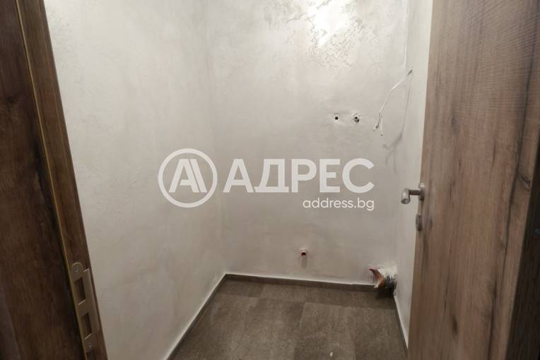 Тристаен апартамент, Варна, Погребите, 677626, Снимка 15