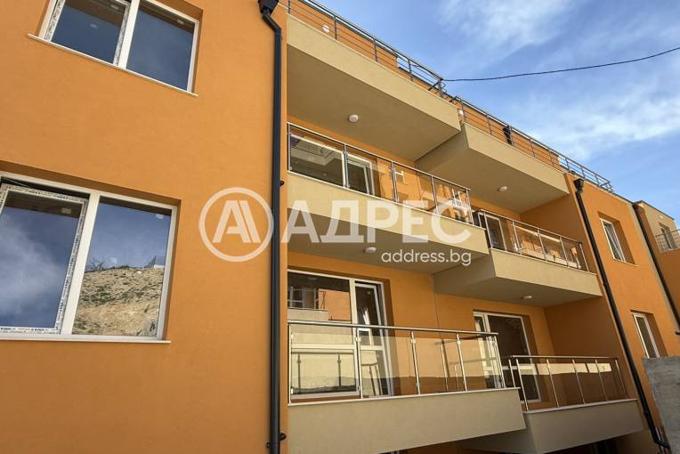 Двустаен апартамент, Варна, м-ст Пчелина, 695627, Снимка 2