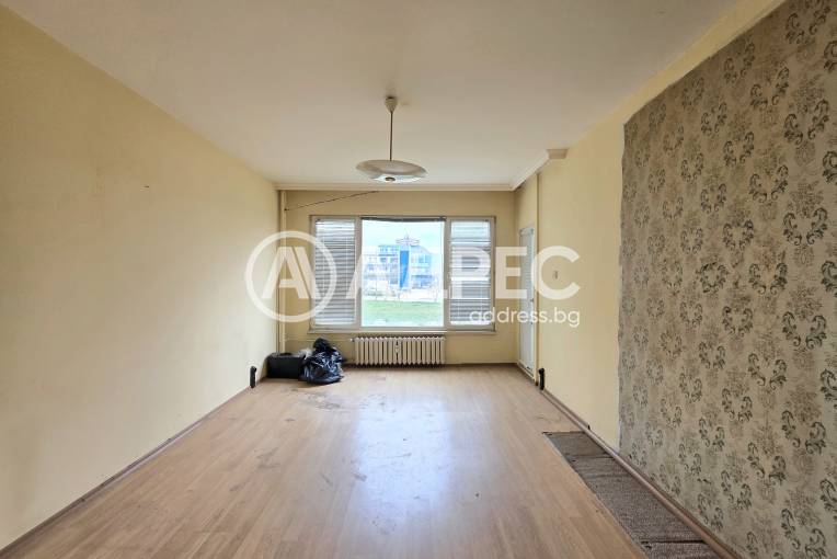 Тристаен апартамент, София, Люлин 5, 688628, Снимка 1