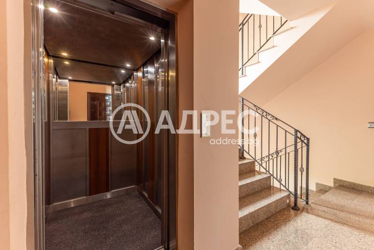 Двустаен апартамент, Варна, к.к. Св.Св. Константин и Елена, 694629, Снимка 14