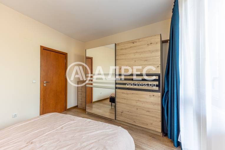 Двустаен апартамент, Варна, к.к. Св.Св. Константин и Елена, 694629, Снимка 3