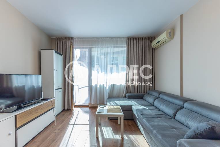 Двустаен апартамент, Варна, к.к. Св.Св. Константин и Елена, 694629, Снимка 5