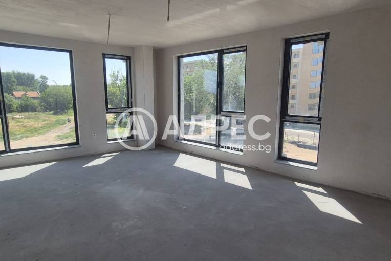 Тристаен апартамент, Пловдив, Кършияка, 702629, Снимка 1