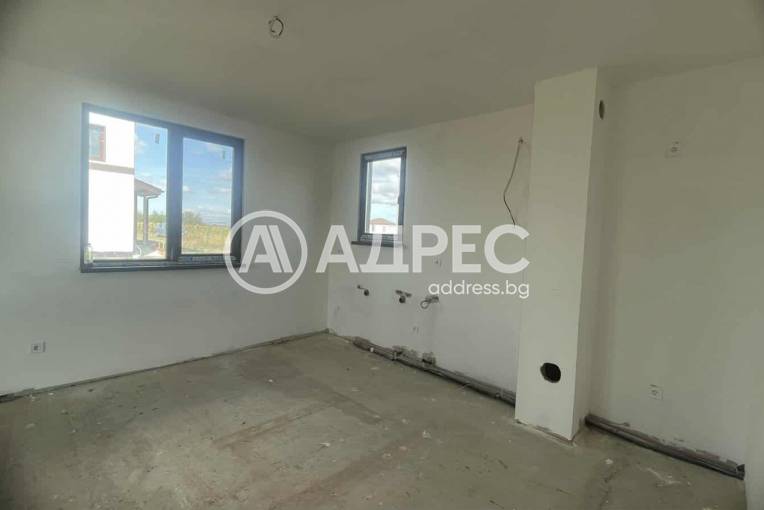 Къща/Вила, Костинброд, Център, 673630, Снимка 3