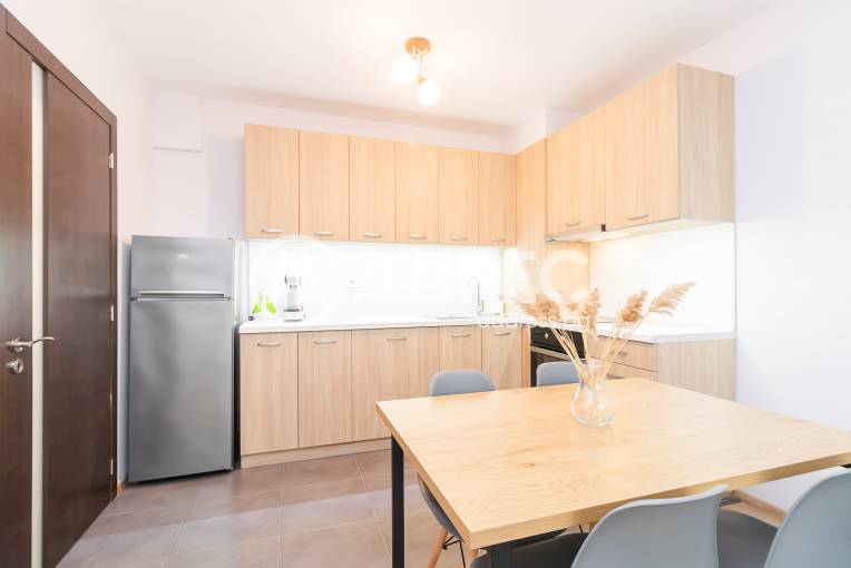 Двустаен апартамент, Варна, Операта, 679630, Снимка 4