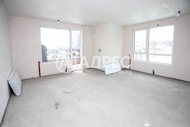 Тристаен апартамент, София, Овча купел, 682630, Снимка 1