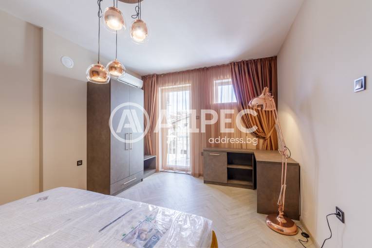 Многостаен апартамент, Варна, Център, 702630, Снимка 13