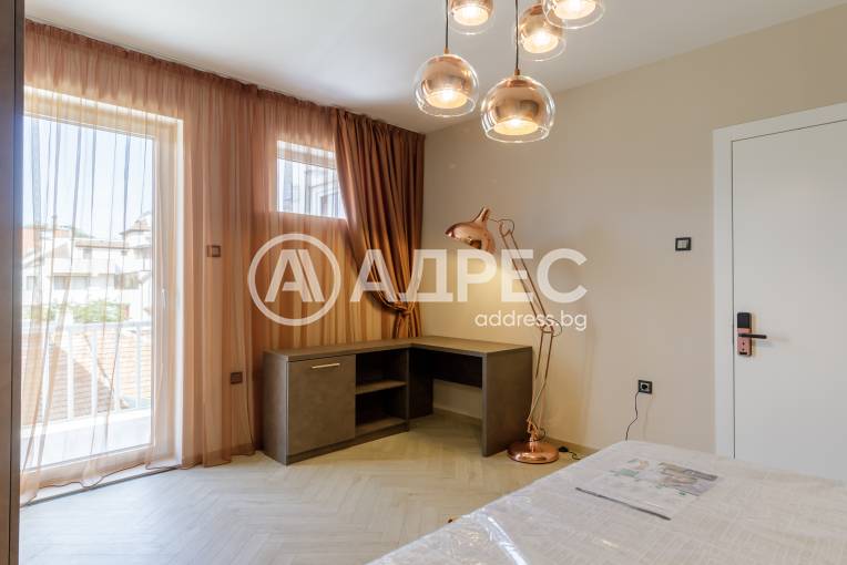 Многостаен апартамент, Варна, Център, 702630, Снимка 14