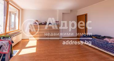 Многостаен апартамент, Варна, Окръжна болница, 615631, Снимка 26