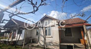 Къща/Вила, Тулово, 688631, Снимка 1