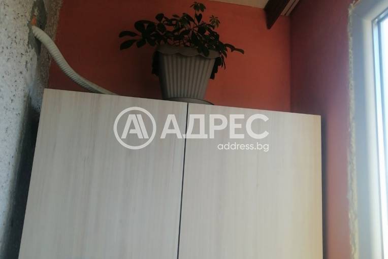 Двустаен апартамент, Добрич, Промишлена зона - Север, 643632, Снимка 4