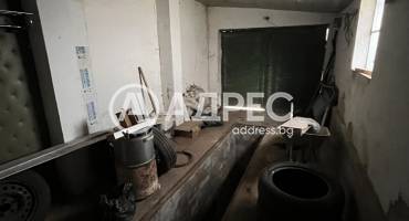 Многостаен апартамент, Нови пазар, 688632, Снимка 10