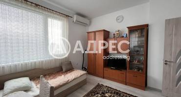 Многостаен апартамент, Нови пазар, 688632, Снимка 7