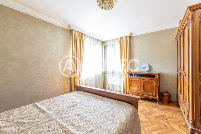 Многостаен апартамент, Варна, Идеален център, 679633, Снимка 5