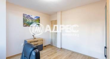 Тристаен апартамент, Варна, Погребите, 681633, Снимка 13