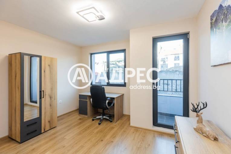 Тристаен апартамент, Варна, Погребите, 681633, Снимка 10