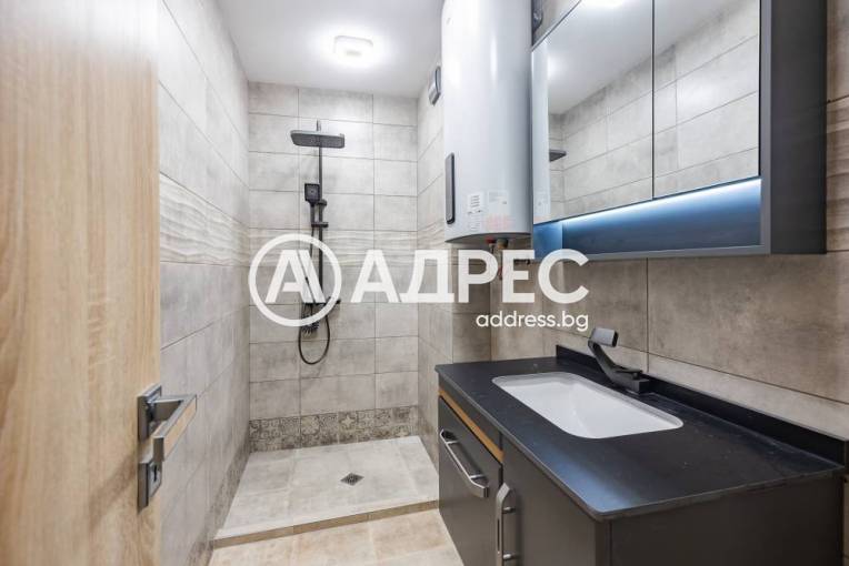 Тристаен апартамент, Варна, Погребите, 681633, Снимка 14
